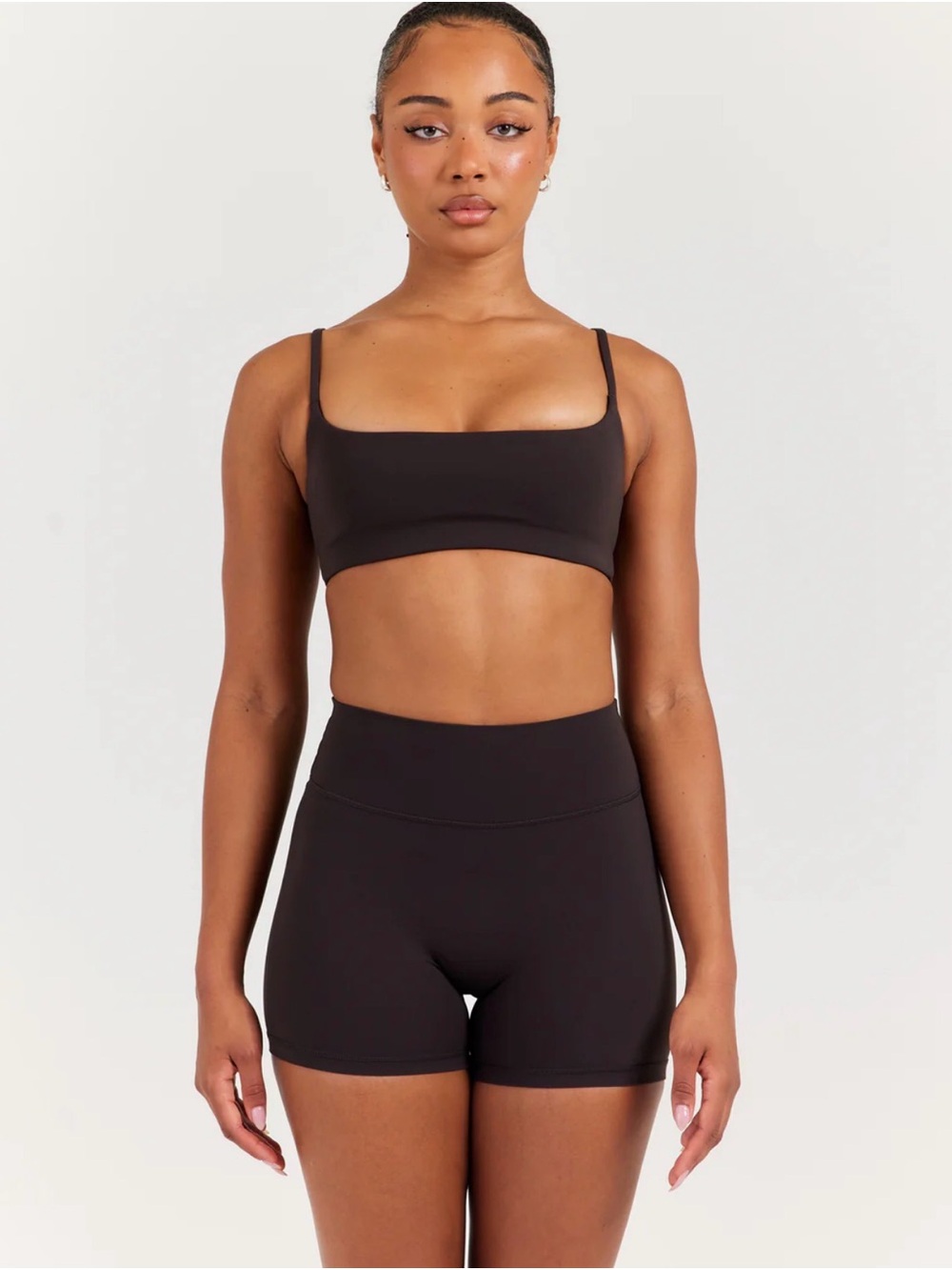 Elite Eleven Solea Core Bra & Invisible Scrunch Shorts Set in Coffee Bean
